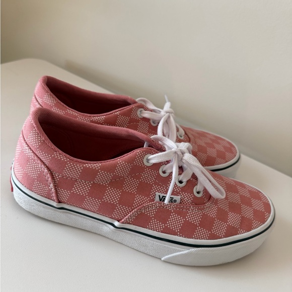 Vans Pink Checkerboard Low-Top Sneakers - Picture 4 of 7